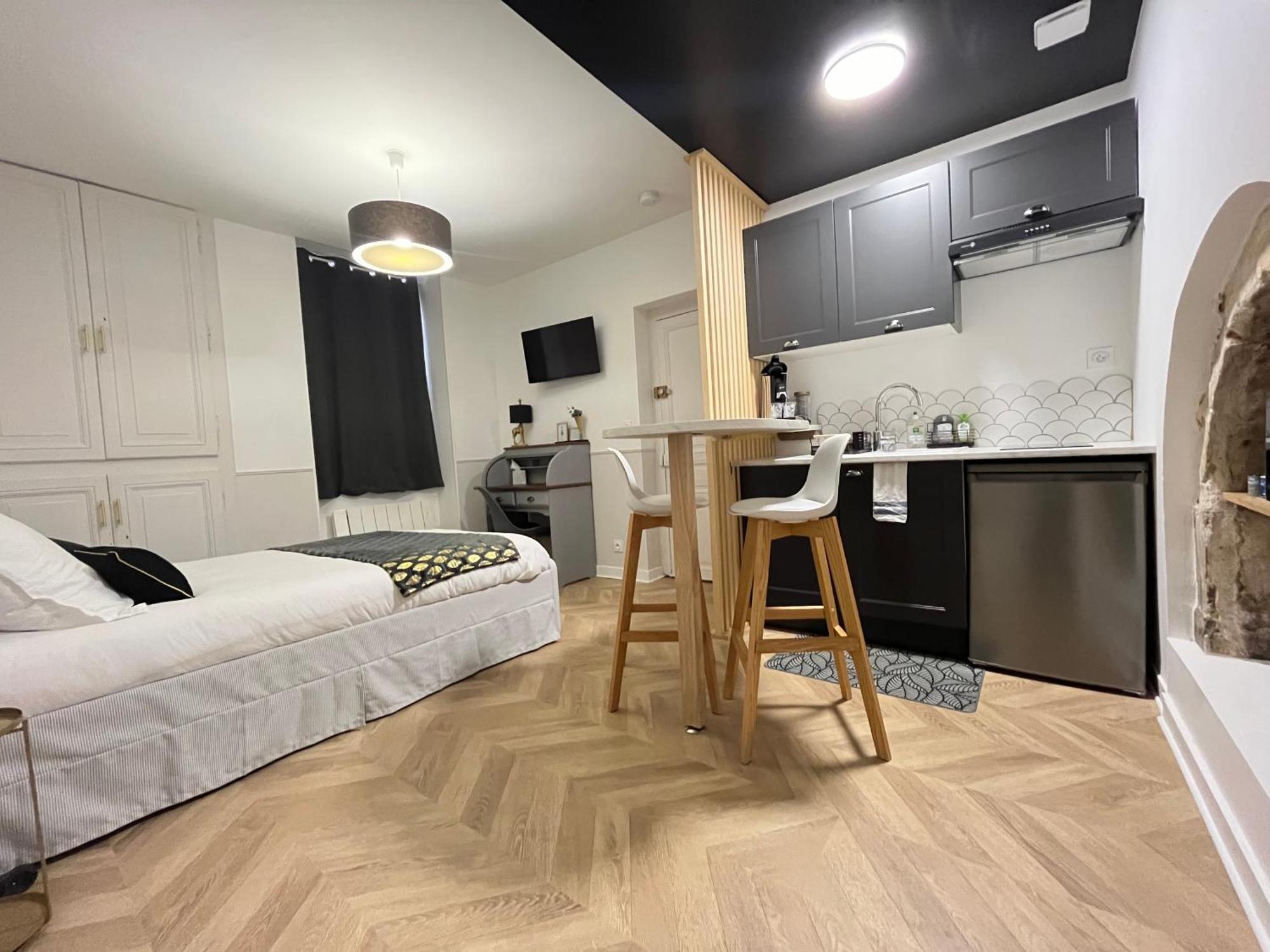 Appartement Le Haslay Seraucourt En Plein Coeur De De - Charme De L Ancien Et Confort Contemporain Bourges