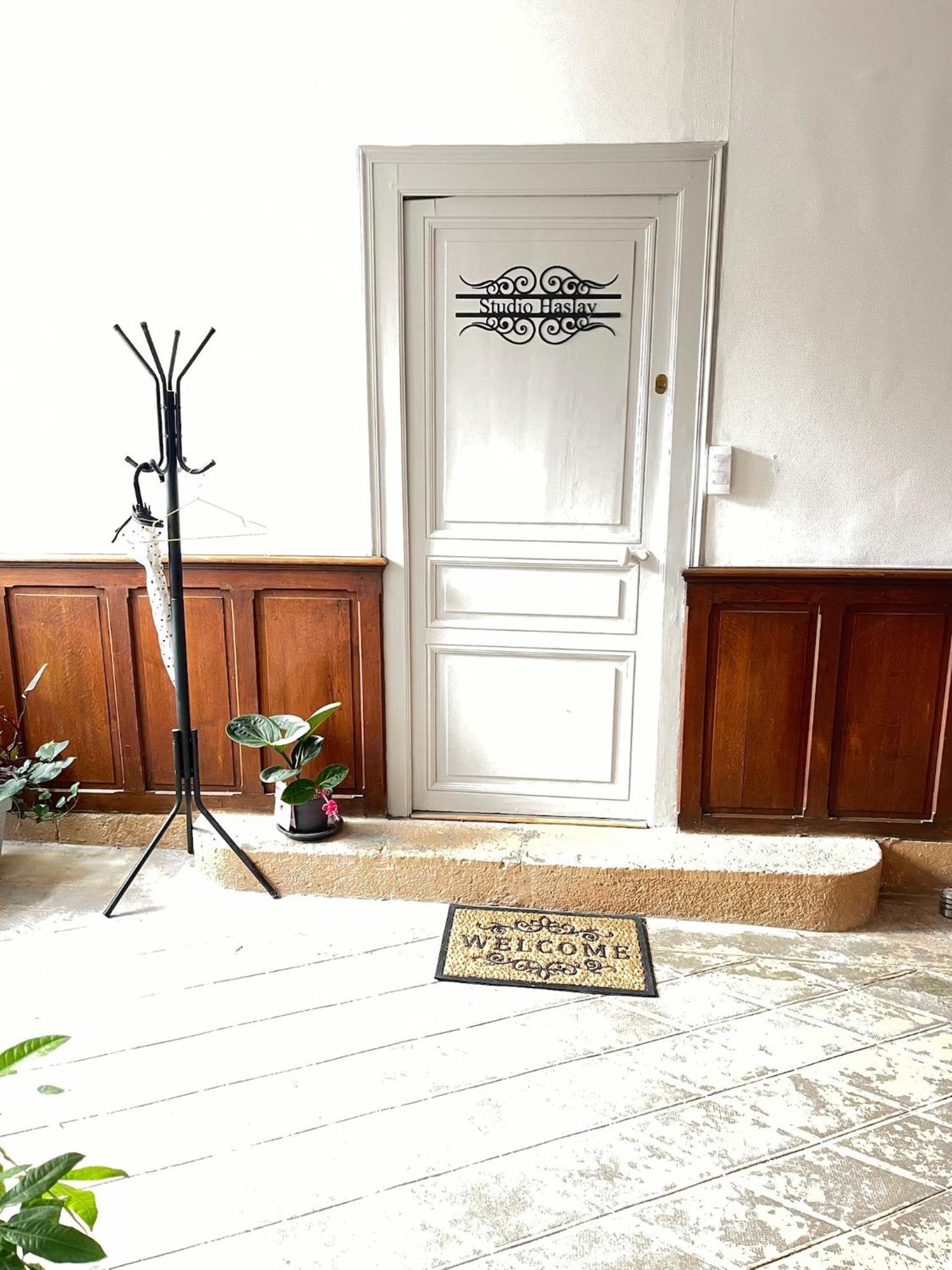 Le Haslay Seraucourt En Plein Coeur De De - Charme De L Ancien Et Confort Contemporain *